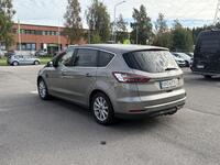 Ford S-MAX vaihtoauto