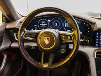 Porsche Taycan vaihtoauto