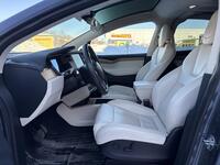 Tesla Model X vaihtoauto