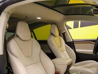 Tesla Model X vaihtoauto