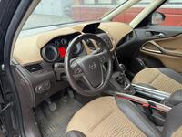 Opel Zafira Tourer vaihtoauto