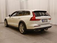 Volvo V60 Cross Country vaihtoauto