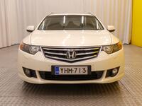 Honda Accord vaihtoauto