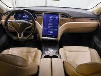 Tesla Model S vaihtoauto