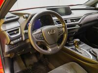 Lexus UX vaihtoauto