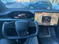 Tesla Model X vaihtoauto