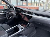 Audi Q8 e-tron vaihtoauto