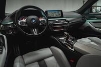 BMW M5 vaihtoauto