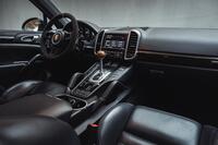 Porsche Cayenne vaihtoauto