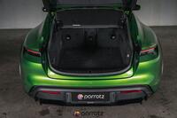 Porsche Taycan vaihtoauto