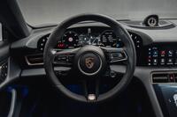 Porsche Taycan vaihtoauto