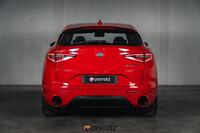 Alfa Romeo Stelvio vaihtoauto