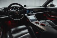 Porsche Taycan vaihtoauto