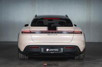 Porsche Taycan vaihtoauto