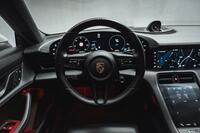 Porsche Taycan vaihtoauto