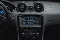 Jaguar XJ vaihtoauto