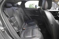 Jaguar F-PACE vaihtoauto