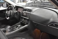 Jaguar F-PACE vaihtoauto