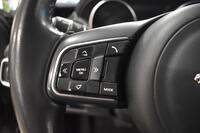 Jaguar XE vaihtoauto