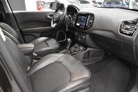 Jeep Compass vaihtoauto