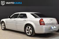 Chrysler 300C vaihtoauto