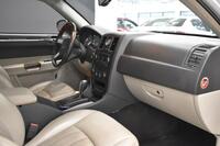 Chrysler 300C vaihtoauto