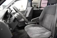 Toyota Hiace vaihtoauto