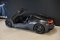 BMW i8 vaihtoauto