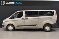 Ford Tourneo Custom vaihtoauto
