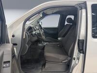 Nissan Navara vaihtoauto