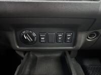 Nissan Navara vaihtoauto