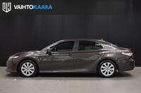 Toyota Camry vaihtoauto