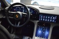 Porsche Taycan vaihtoauto