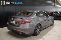 Alfa Romeo Giulia vaihtoauto