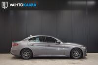Alfa Romeo Giulia vaihtoauto