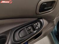 Nissan Almera vaihtoauto