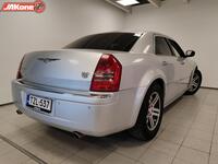 Chrysler 300C vaihtoauto