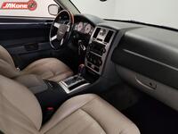 Chrysler 300C vaihtoauto