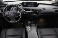 Lexus UX vaihtoauto