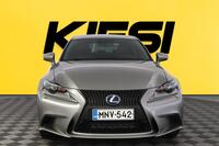 Lexus IS vaihtoauto