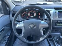 Toyota Hilux vaihtoauto