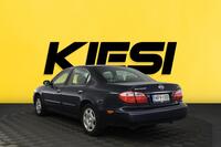 Nissan Maxima vaihtoauto