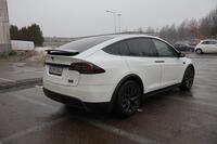 Tesla Model X vaihtoauto