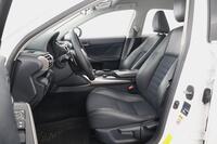 Lexus IS vaihtoauto