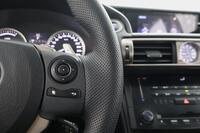 Lexus IS vaihtoauto