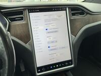 Tesla Model X vaihtoauto