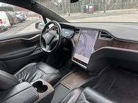 Tesla Model X vaihtoauto