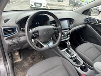 Hyundai IONIQ hybrid vaihtoauto