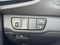 Hyundai IONIQ hybrid vaihtoauto