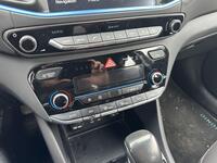 Hyundai IONIQ hybrid vaihtoauto